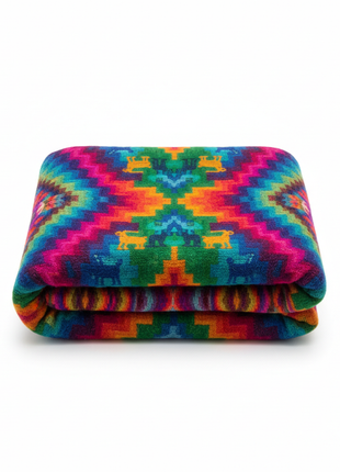 Otavalo handwoven Andean tapestry colorful geometric patterns Ecuador