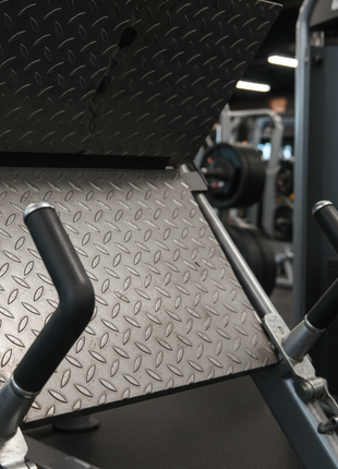 Commercial Leg Press Machine