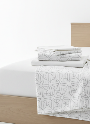 White Geometric Cotton Bedsheet Cover Set