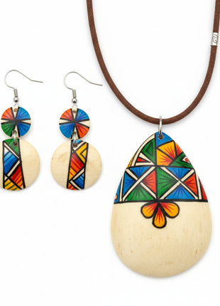 Tagua Nut Carved Jewelry Set – Earrings & Necklace