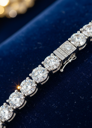 Diamond Tennis Bracelet close-up detail